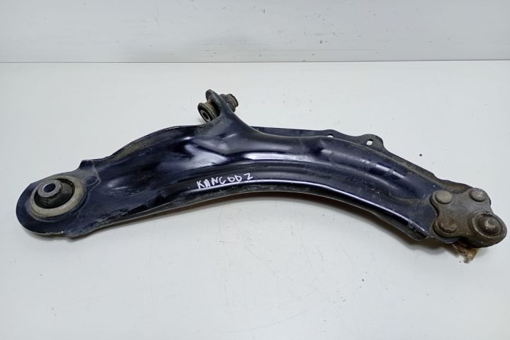 Brat suspensie bascula stanga 8200586561 Mercedes-Benz Citan W415 ser