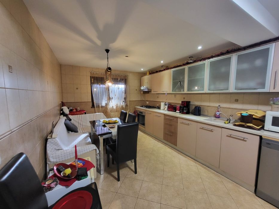 Direct proprietar vând casă în Pantelimon