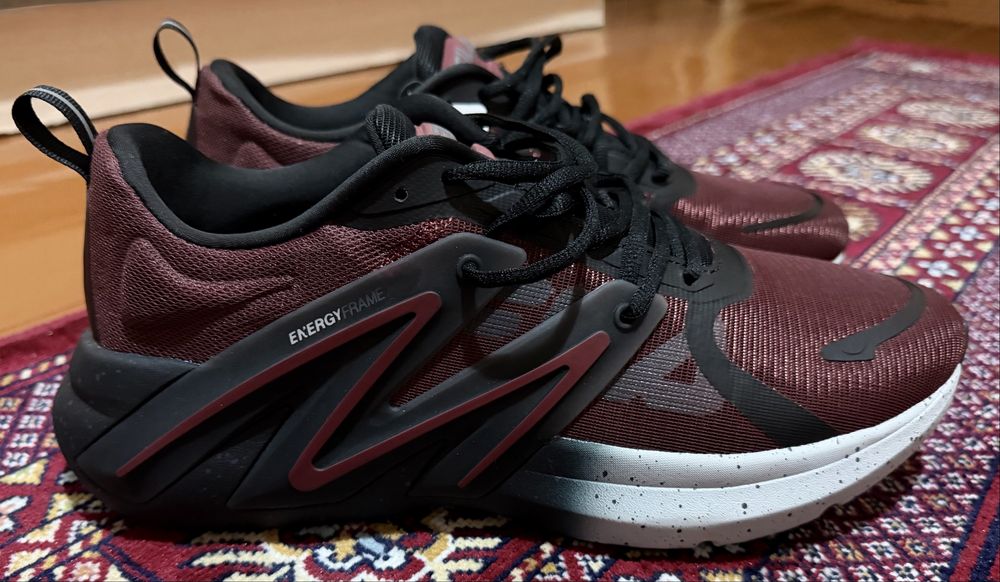 кросовки Fila Neon 45 размер
