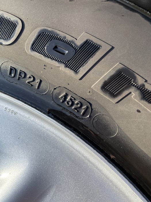 Toyota Land Cruiser 100-200