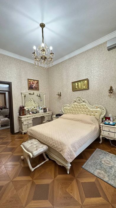 Ховли 12 сотих. Иморати 500 квм. Юнусобод