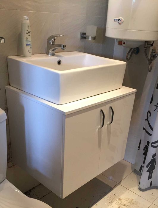 Шкаф за Баня . Мебели за Баня