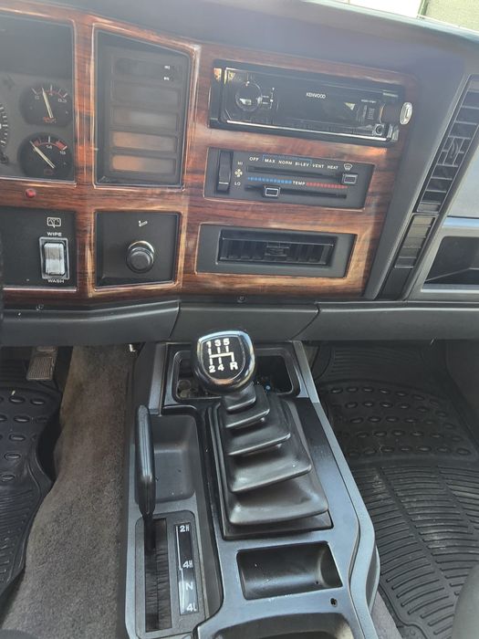 Jeep cherokee xj 2.5