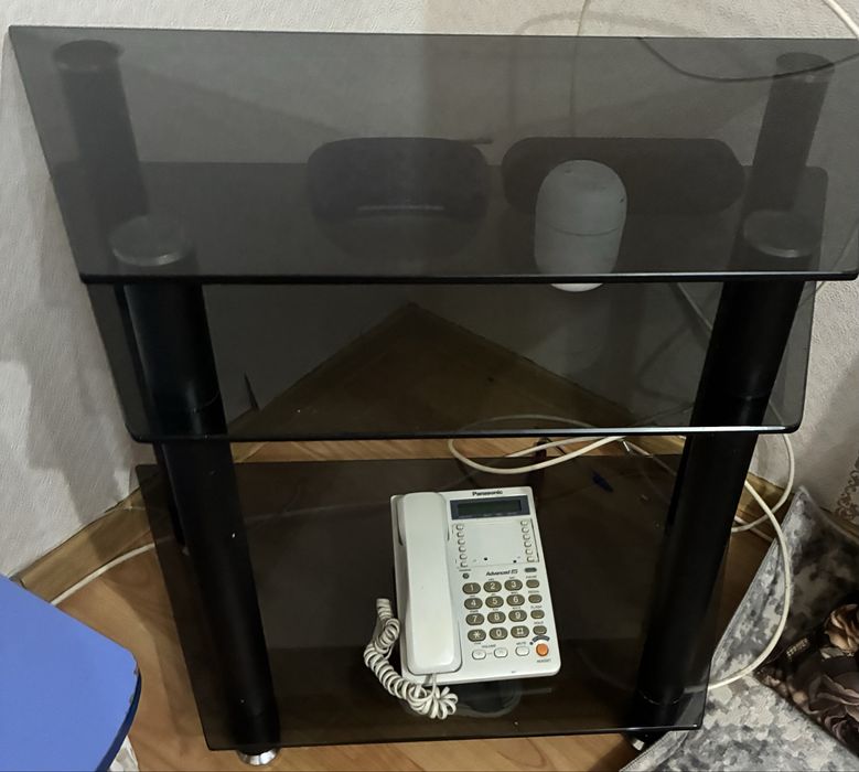 Телевизор смарт диагональ 105 новый