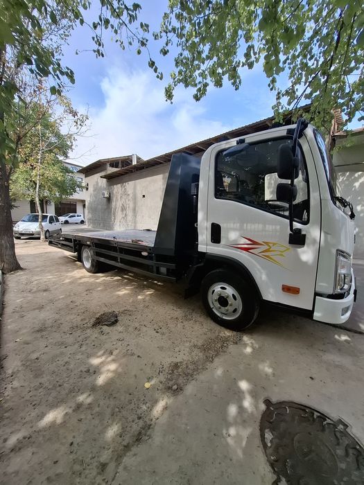 Evakuator xizmati 24/7 aloqada