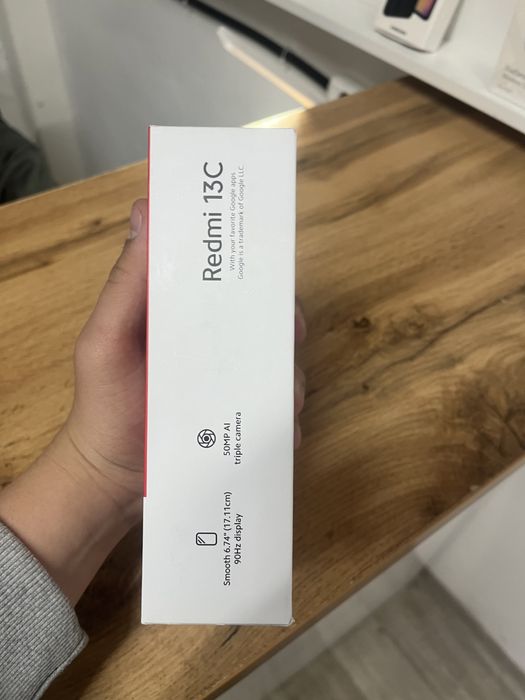 Redmi 13 C новый с каропкой запечатный (год гарантия)  256гб ореп 8гб