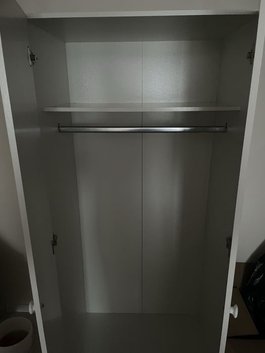 Продам шкаф платиновый в хорошем состоянии