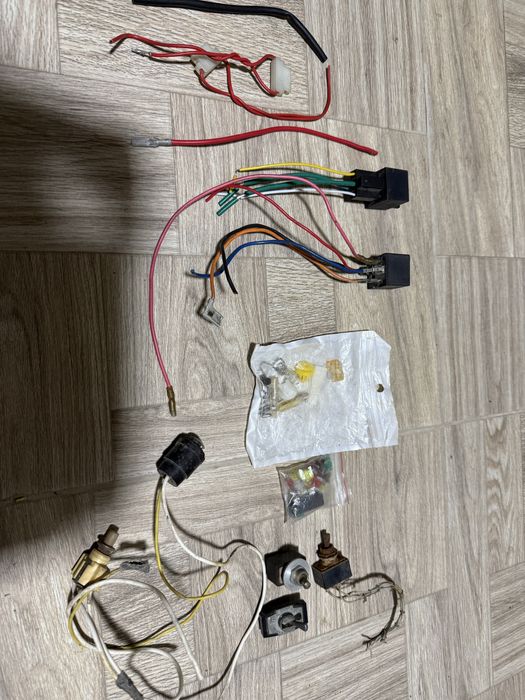 Продам реле автомобильный