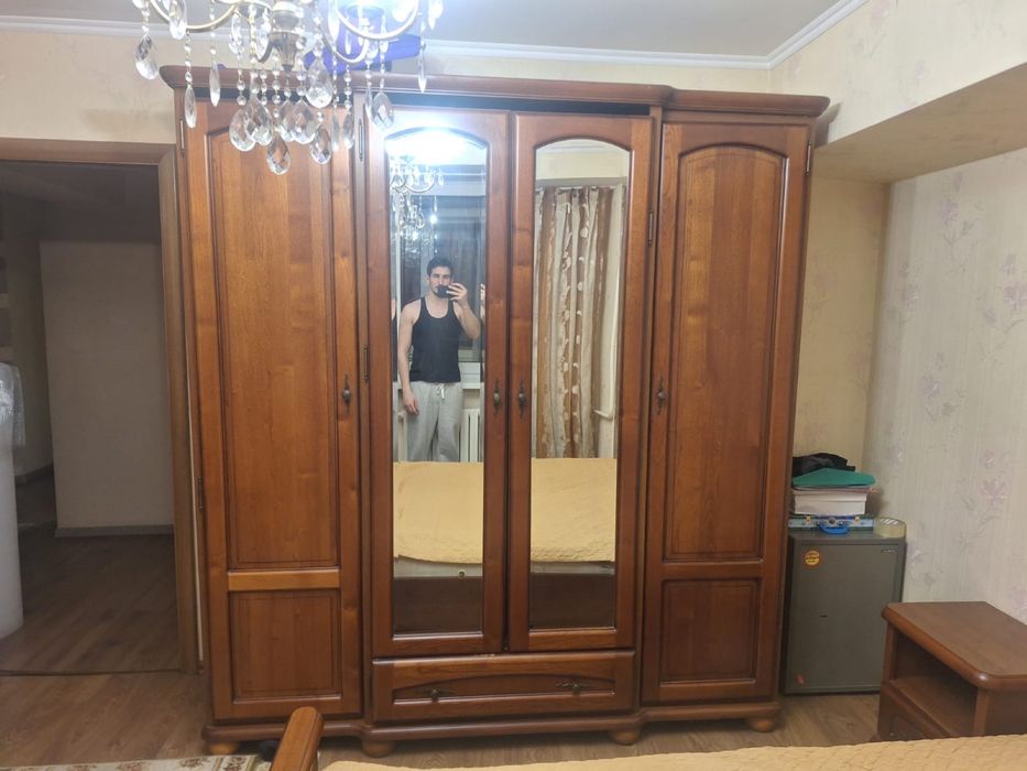 Спальный гарнитур