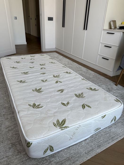 Матрас  90*200 см.