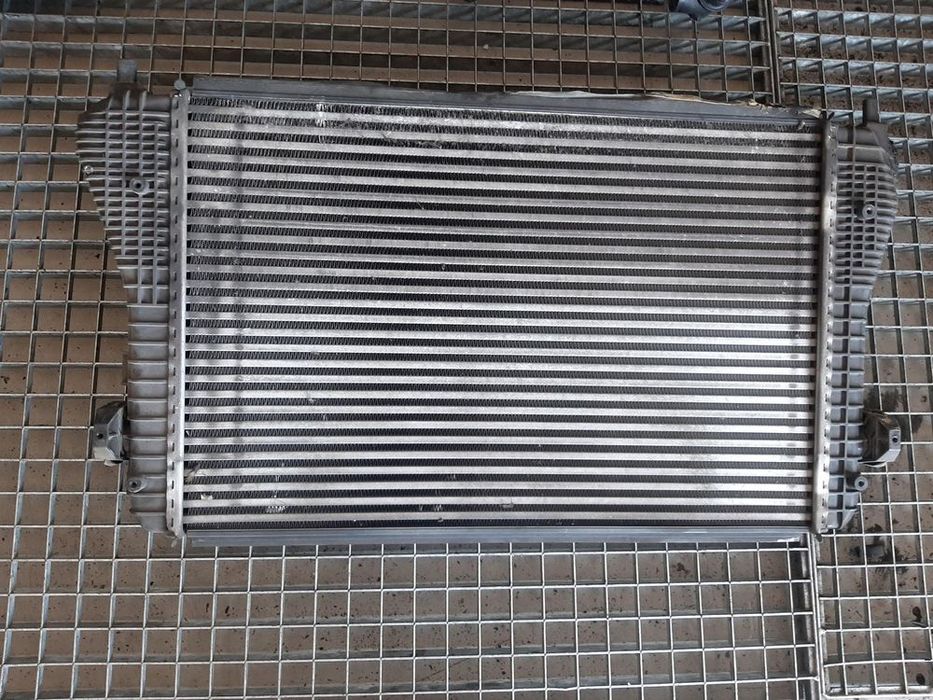 Intercooler 1k0145803a audi a3 vw golf 5 golf 6 jetta touran altea xl leon toledo