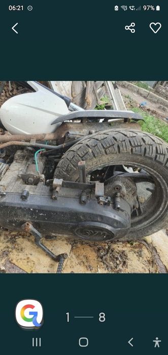 Vând pene găină ..