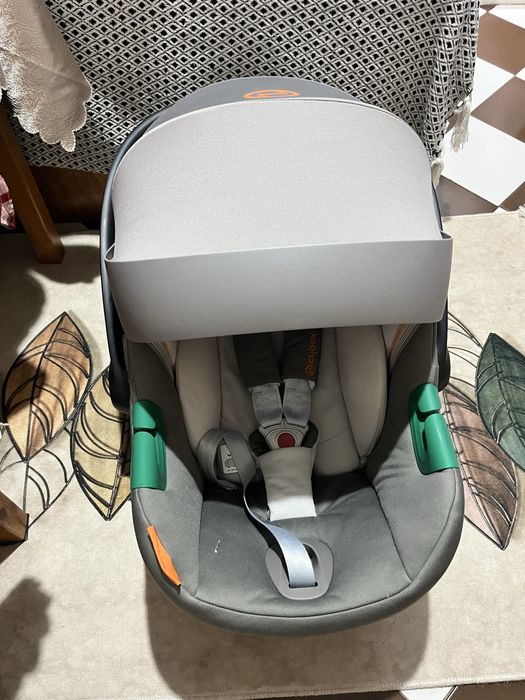 Детски кош Cybex Aton S2 i-Size