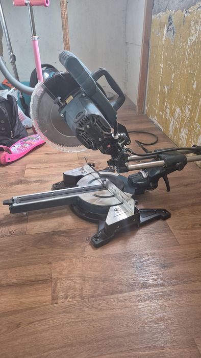 Продам торцовку.