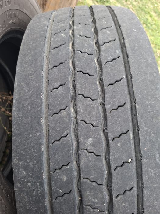 Anvelope 305/70/19.5 Continental