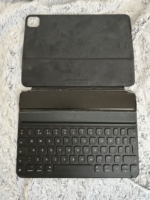11-inch Apple Smart Keyboard Folio