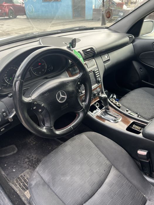 Mercedes C220/ 2005