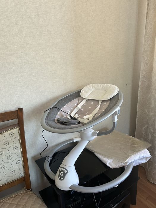 Продаю меребель качалка