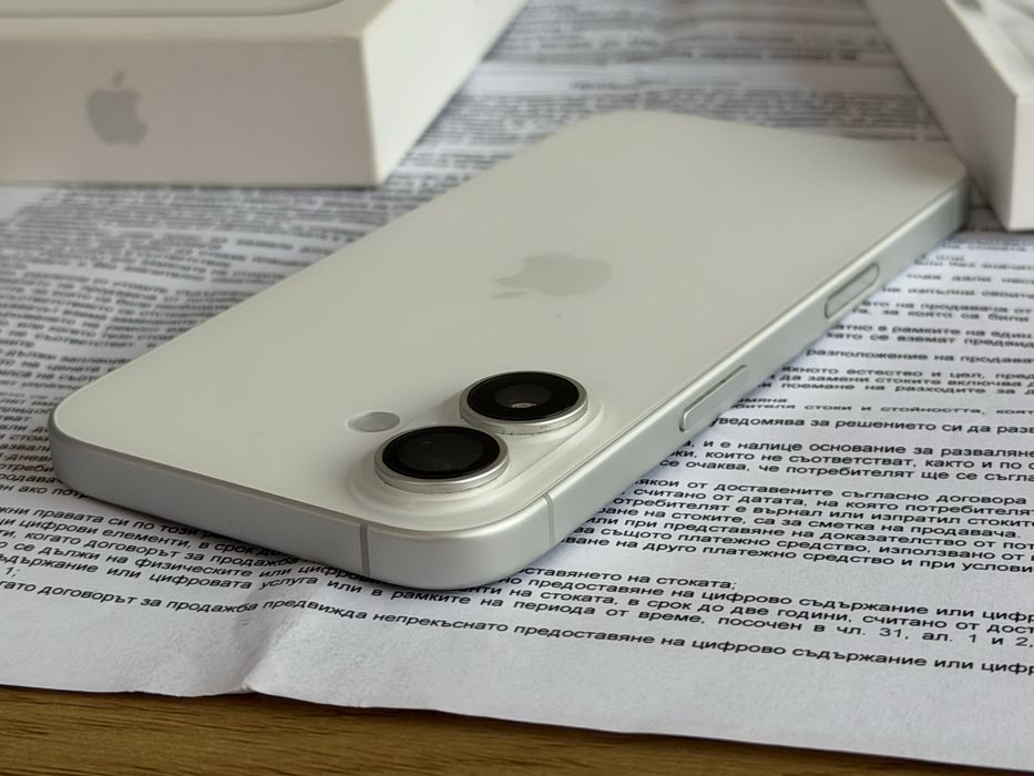 Бартер като нов iPhone 16 256 бял Йетел гаранция