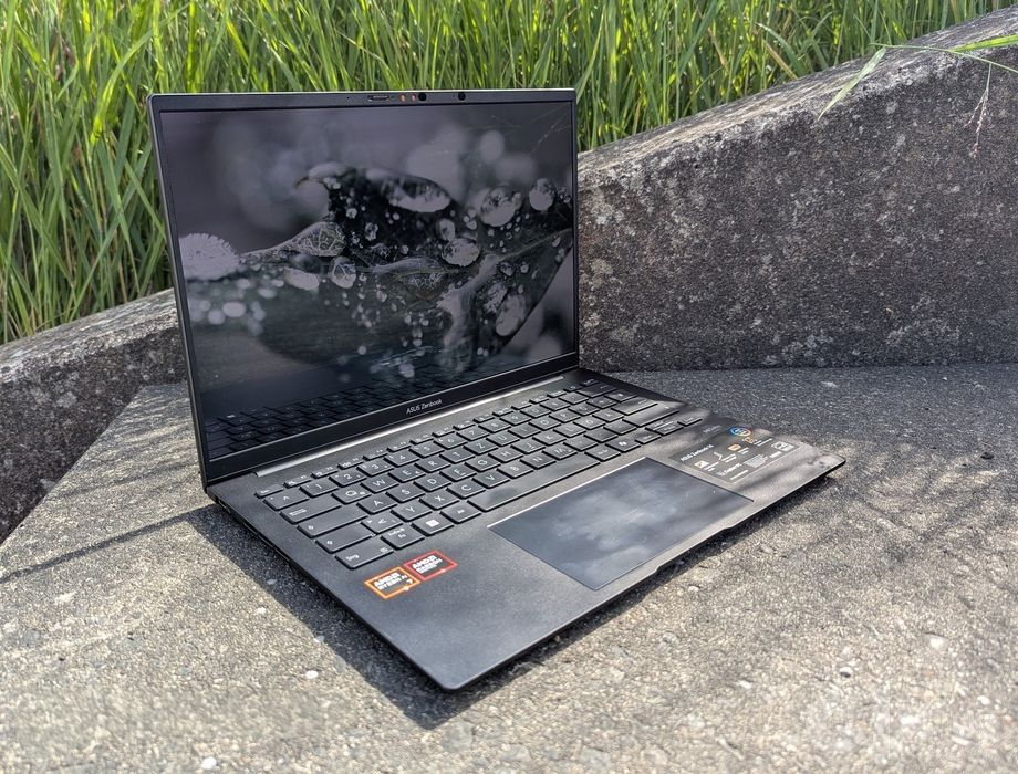 Продается ноутбук ASUS Zenbook UM3406K