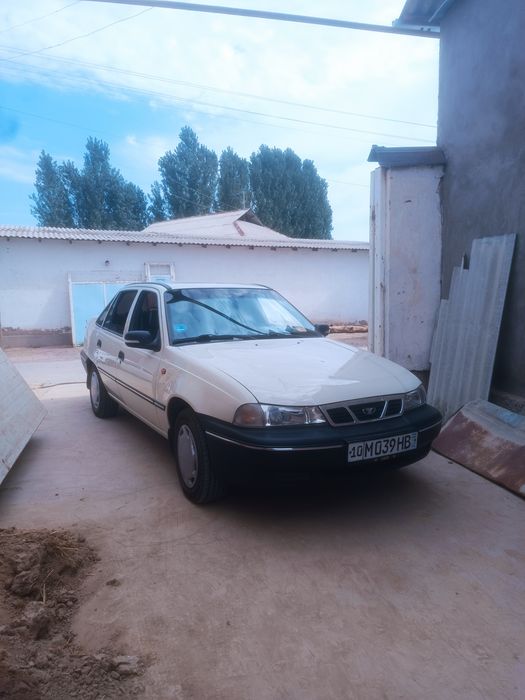 Daewoo nexia 1 yili-2003