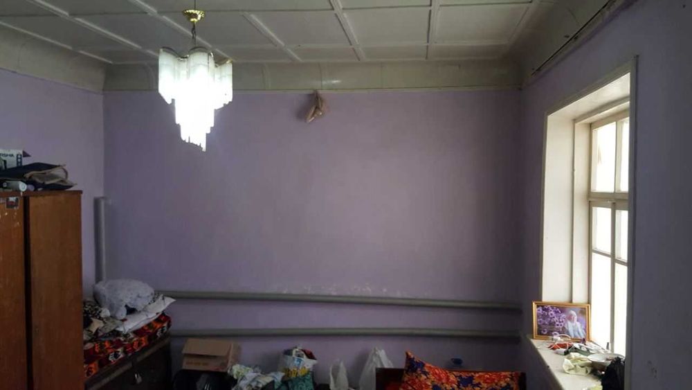 Охангарон.шахарида.18.сотихли.ховли.уй.сотилади.нархи