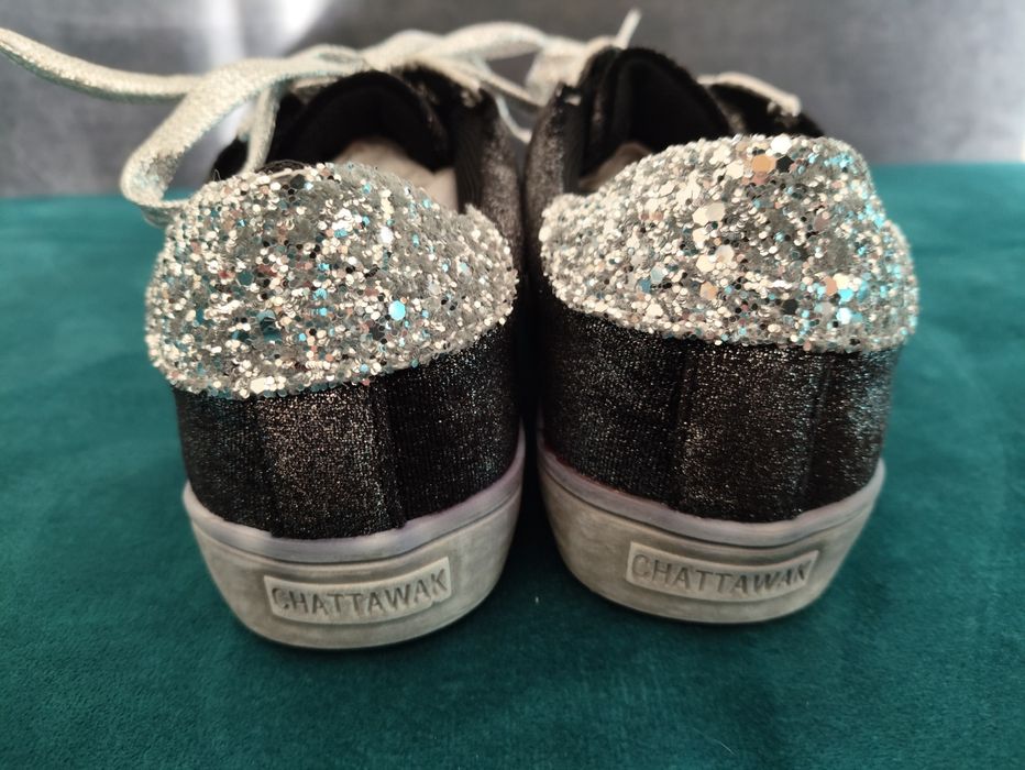 Обувки Chattawak