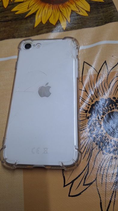 Iphone SE 2020-preț-200 lei