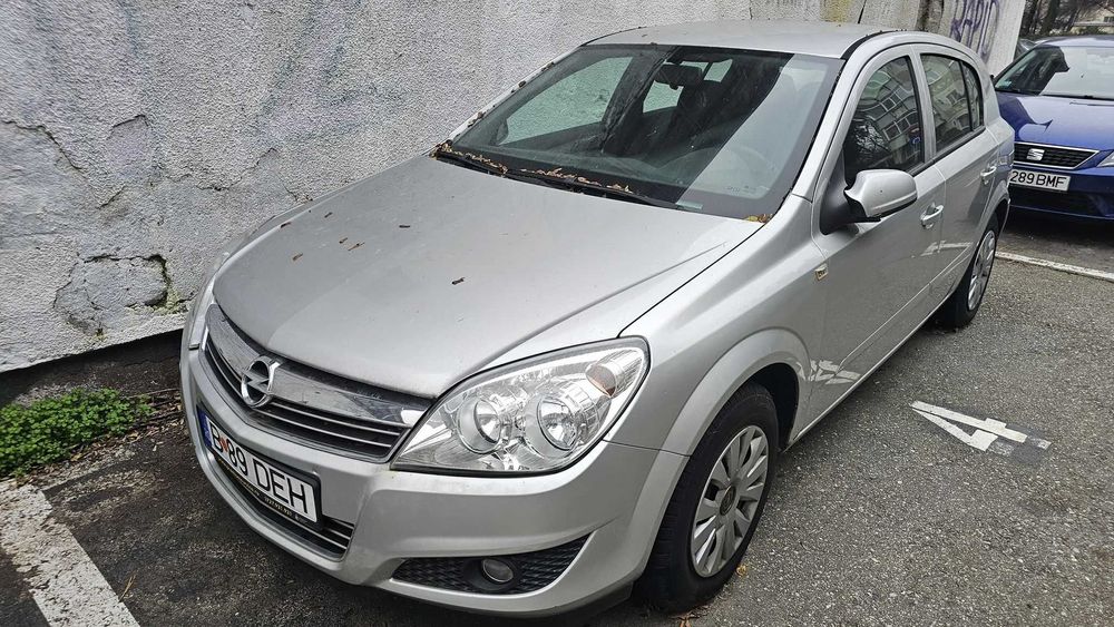 Opel Astra 1.6  - 3500 eur