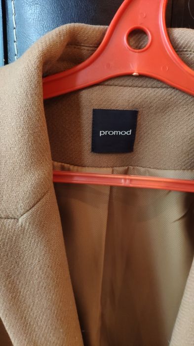 Пальто и тренч  срочно