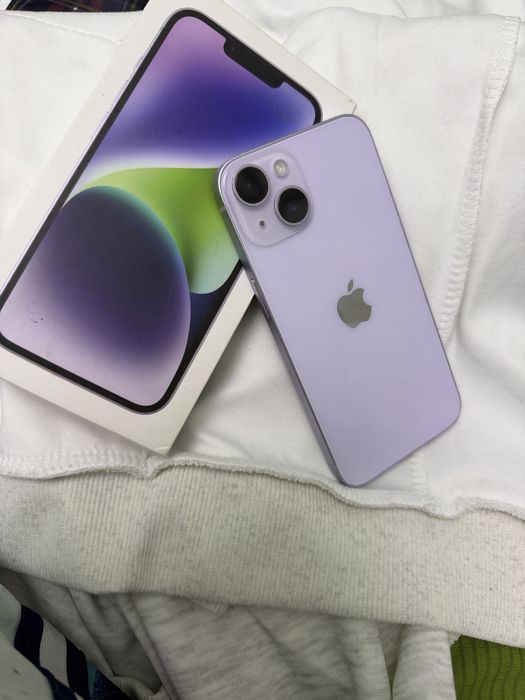 Продам iPhone 14
