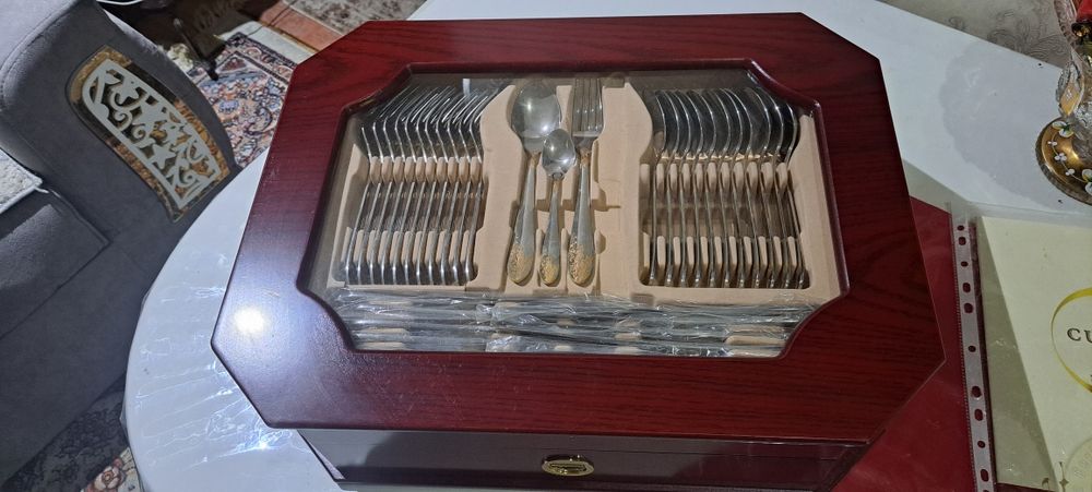 Германия  оргинал  редкий  комплект на 12 персон 72 придмета