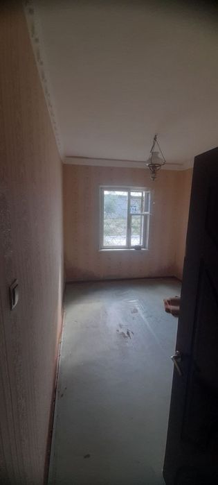 Продается 3-х комнатная квартира в Янгиюле.