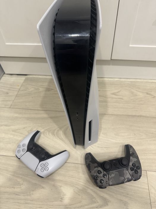 Продам пс 5 с играми