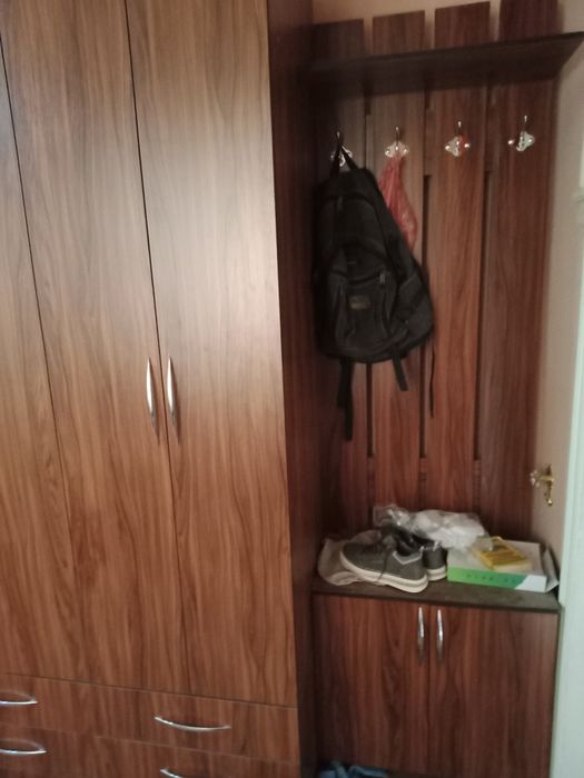 Прихожка сотилади тезда. Продается шифоньер - прихожая в идеальном сос