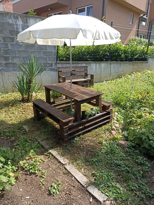 Пикник маса от палети