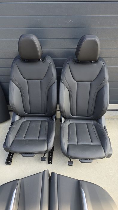 Interior bmw seria 3 G21 breck negru sport cu incalzire