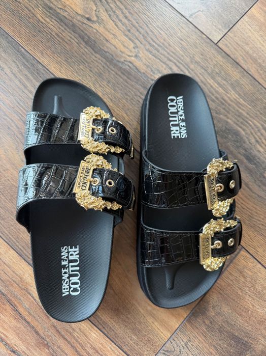 Оригинални дамски чехли Versace Jeans Couture – черни