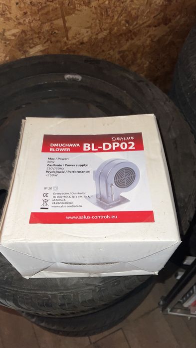 Salus PC16F + Ventilator Centr. Controller pentru pompa si ventilator