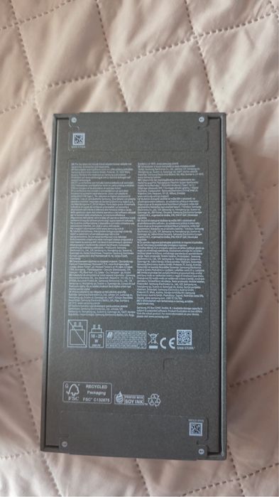 Samsung S26, sigilat, 12 gb RAM , 256 gb memorie