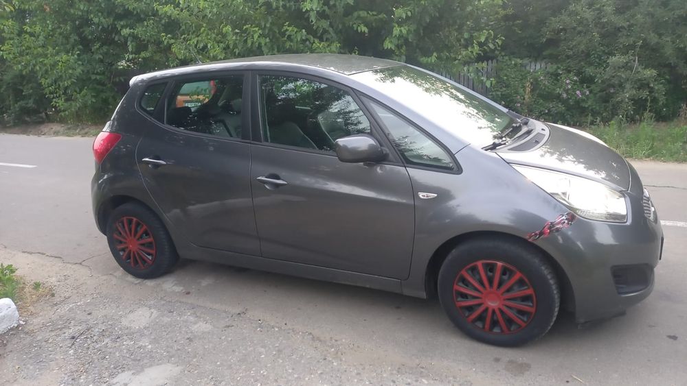 KIA Unknown Model 2010 — imagine 2