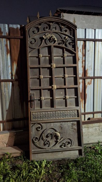 Продам Дверь входной