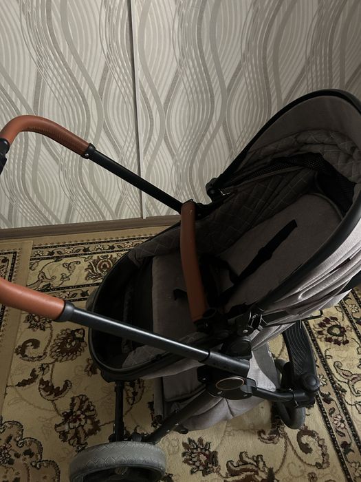 Продам коляску б/у