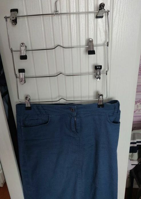 Вешалка для брюк и юбок