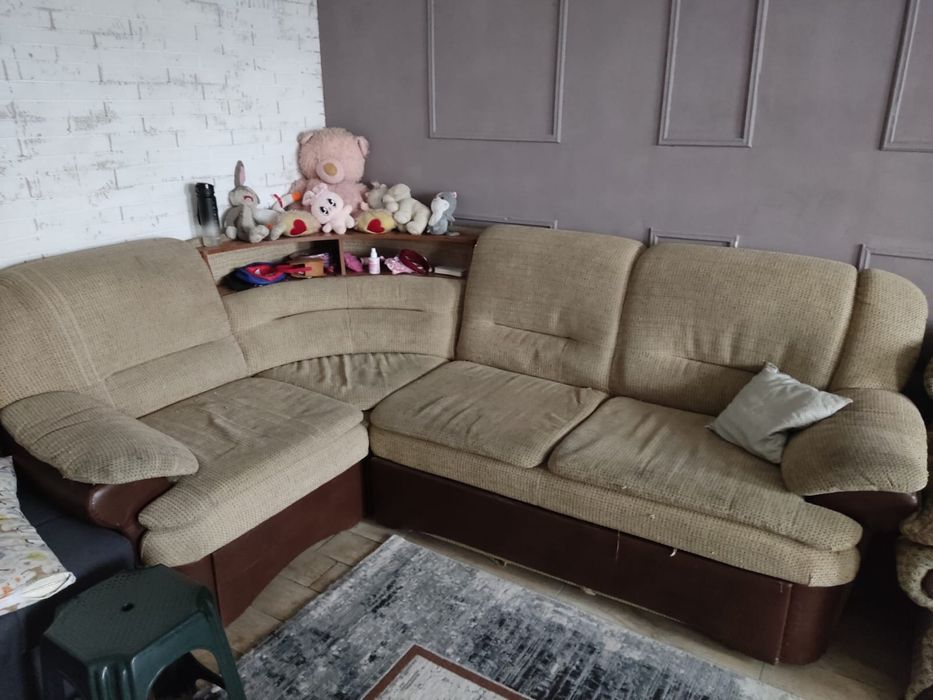 Отдам даром диван и кресла