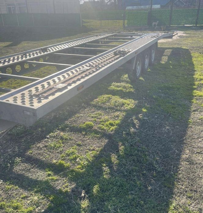 Inchiriere remorca/ platforma auto 4,5m 5m 2axe 6m 8m tractari auto