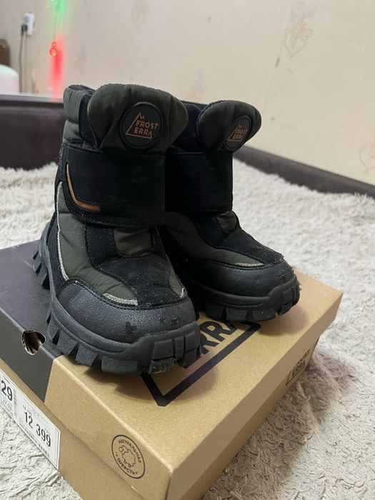 Детские зимние ботинки