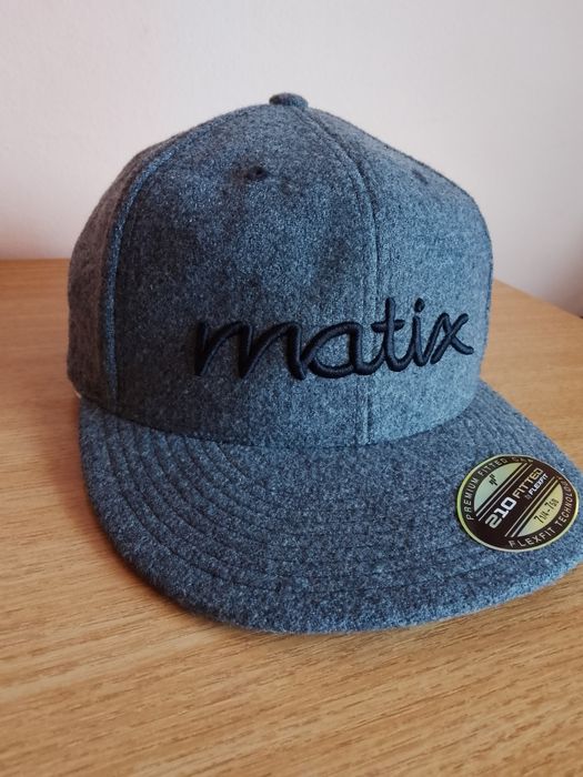 Caciula Baseball 210 Fitted by Flexfit - Matix