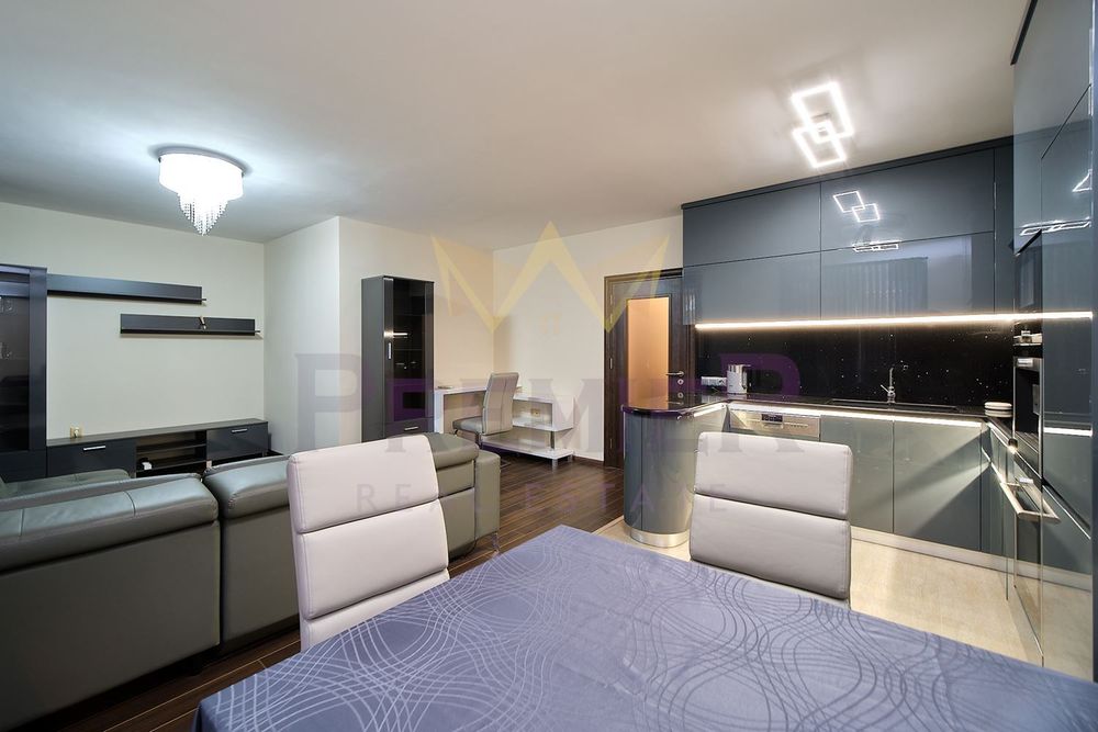 Продава се Тристаен апартамент в Варна, Генералите - 115 кв.м за 3305 €/кв.м - Снимка #3