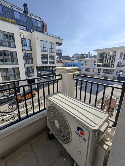 Дава се под наем Двустаен апартамент в София, Хладилника - 86 кв.м за 715 € - Снимка #9